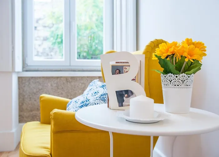 Apartment Guestready - Quaint Comfort Near Clerigos Tower *